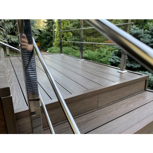 antypoślizgowa deska tarasowa wpc